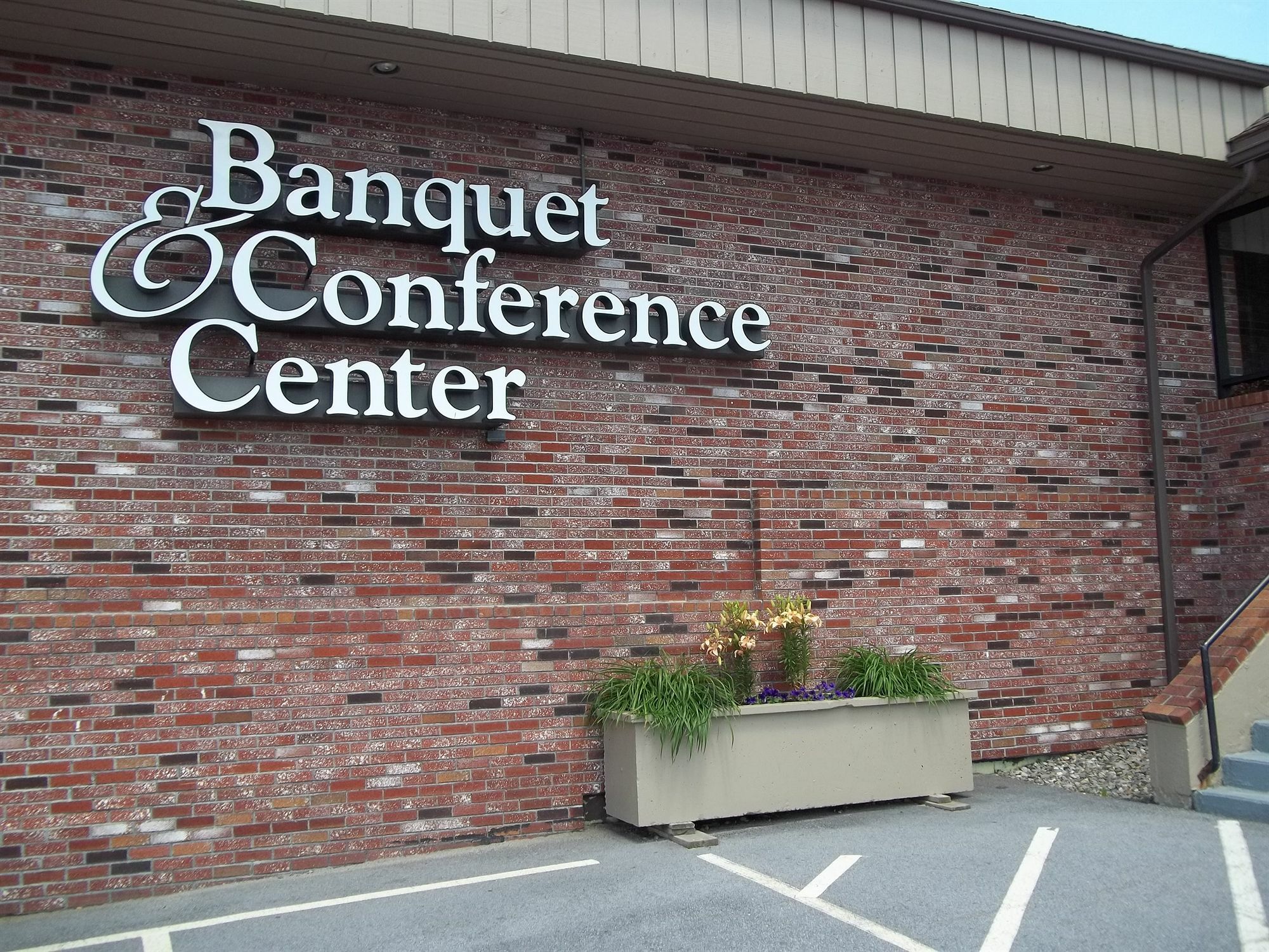 Bangor Motor Inn And Conference Center 外观 照片